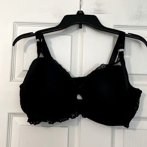 WORN ONCE WOMEN’S PLUS SIZE UNDERWIRE BRA : SIZE 42DD